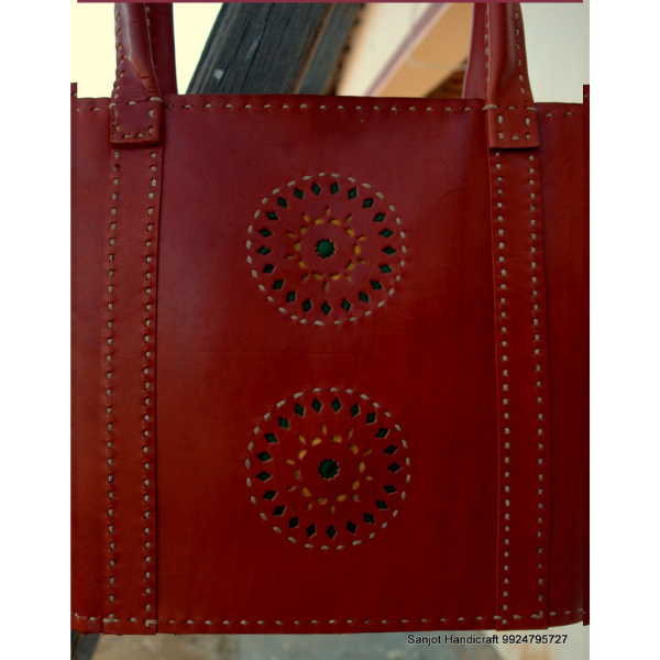 natural and artistic